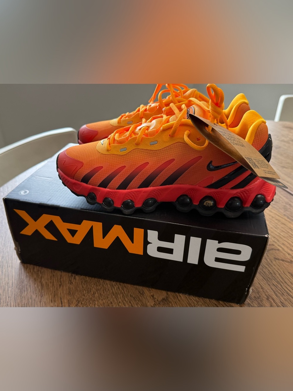 Nike Air Max DN8 Team Orange Black size 5.5Y/7W  HF7310-800 Sneakers